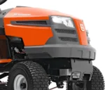 Husqvarna TC 138L Winterpaket mit Schneeschild, Gummileiste, Gewicht und Schneeketten – Modell 2025 - Image 6