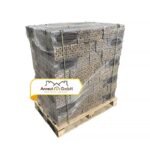 Hartholzbriketts “Pini&Kay” 960kg (6,5 cm X 6,5 cm X 25 cm) - Image 2