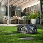 Husqvarna Automower 305E NERA + Garage - Image 4